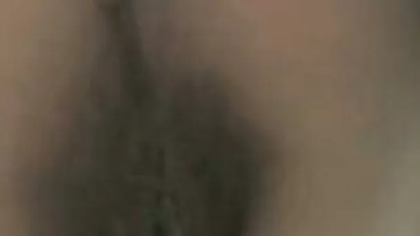 Kinky GF of mine has nothing against flashing her cunt on my cam