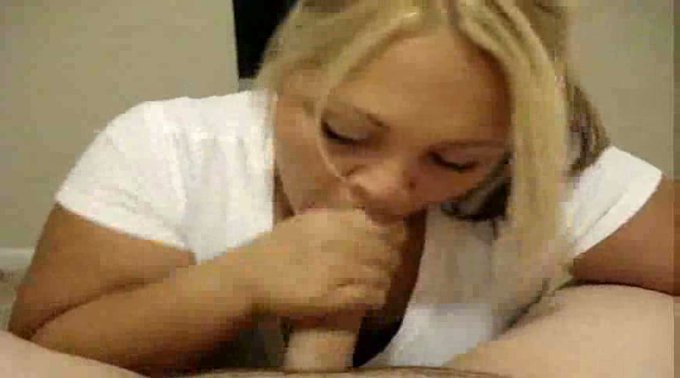 Precious blonde horny girl Dee is giving great blowjob to her boyfriend and making his big dick ha.