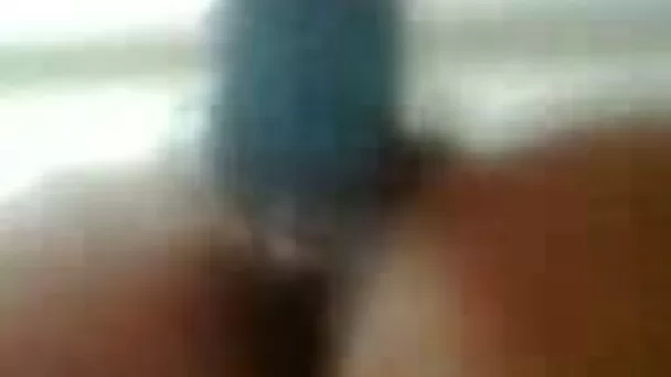 I fuck pussy of my girlfriend intensively