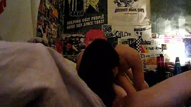Doing my babe 69 - she blows me while I eat her wet cunt