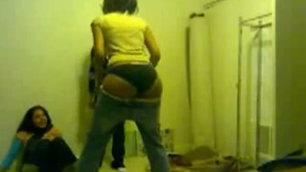 Stripping fun with my drunk curvy girlfriends on video