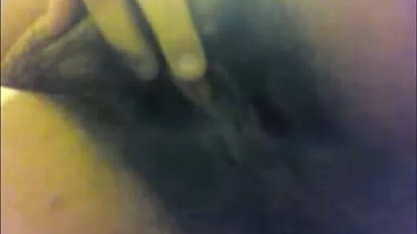 Amateur lady fingered her own disgusting pussy in close up view