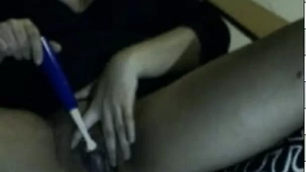Super huge boobed amateur webcam nympho played with sex toy