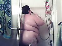 Chubby disgusting amateur bitch took a shower to show off a bit
