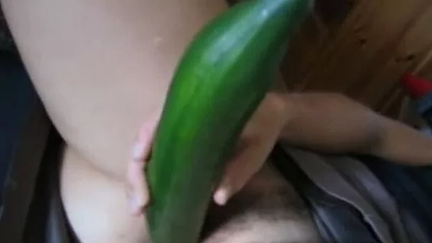 Mature white wife got her hairy muffin stuffed with a cucumber
