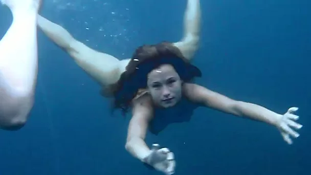 Beautiful trio of amateur white teen babes in the blue sea