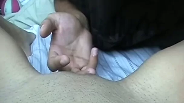 Cute and grateful girlfriend gives amazing blowjob
