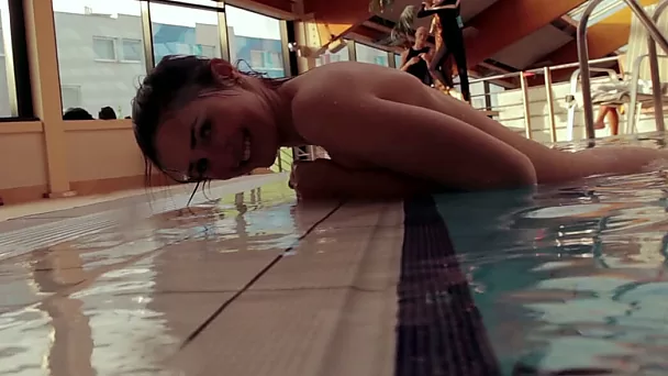 Skinny pale Russian teen hottie teases camera underwater
