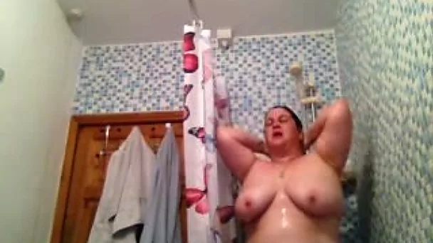 It's shower time so watch me washing my fat old body