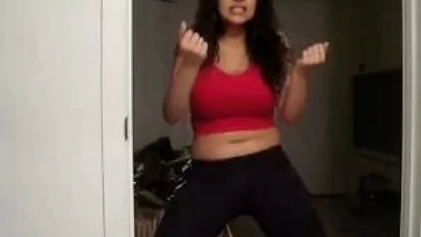 Latina girlfriend with killer curve gives me some booty shake action