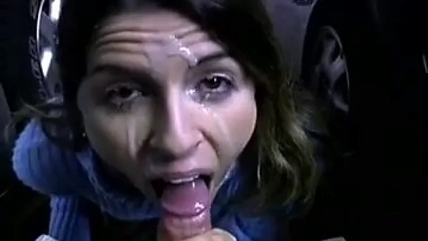 Slut gave me great blowjob in the parking lot