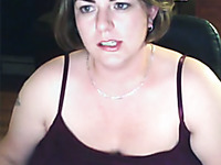 I chat with chubby bitch and she flashes her bice boobs