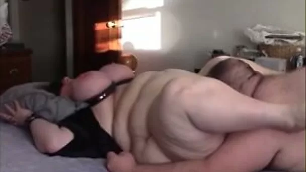 My nasty fat wife enjoys pussy licking from me in the night