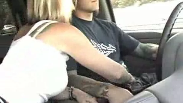 As I drive the car my bitchy wife gives me stunning handjob