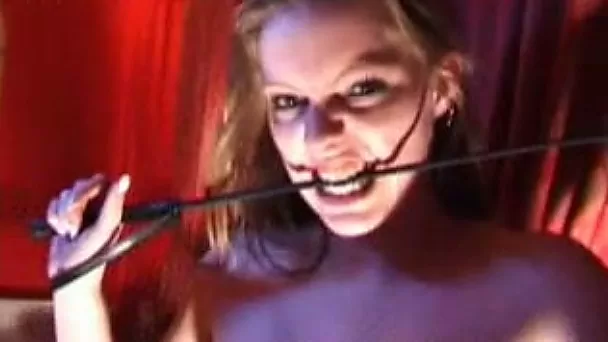 Freaky blond teeny whore poses her sexy body all naked on cam