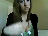 Blue eyed college coed chats with me on webcam and shows her belly