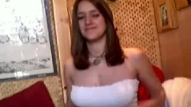 Cute amateur babe undressed specially to show me off her hairy cunt