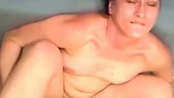 Brunette wife of friend was fingerfucked at home and no cam