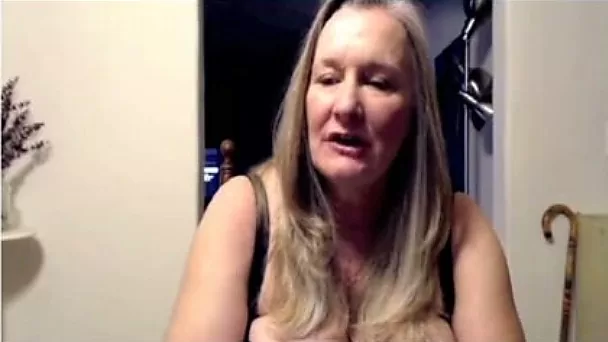 Busty auburn webcam MILF played with her extremely saggy melons