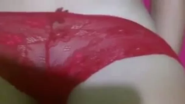 Cute dyed haired cutie was teasing her shaved nice pussy