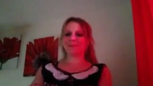 Short haired mature housewife worked for me on webcam and striped