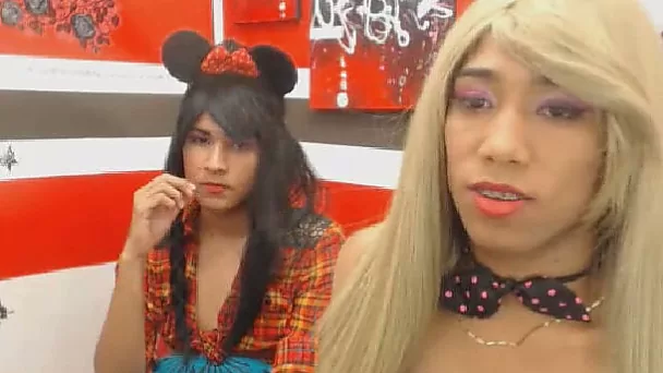 Tranny Couple Blowjob and Anal Show