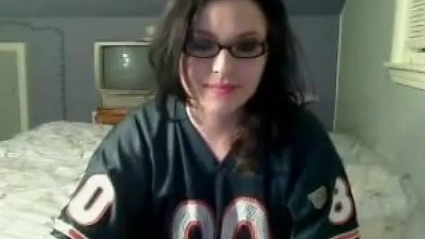 Lewd big racked gamer brunette nympho in glasses stripteased for my friend