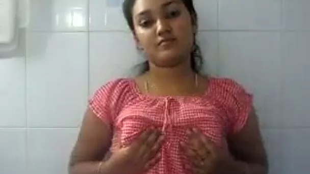 Cute and horny amateur webcam chick finally showed me her boobies