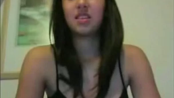 I expose my fine boobs and play with them for my BF