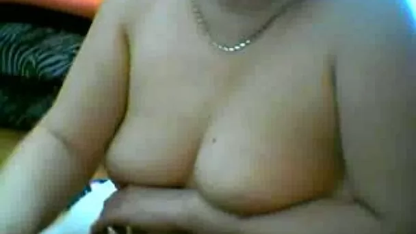BBW neighbour showing her big boobs on Skype session