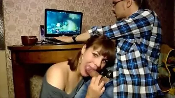 I just want to play video games while getting head
