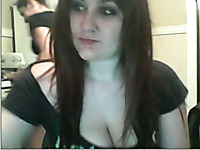 American slutty webcam black head was posing in her black T-shirt for me
