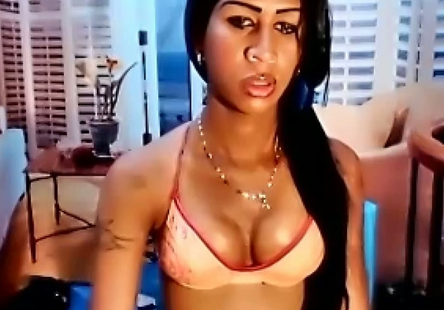 Seductive Ebony Shemale Faps Her Big Cock Video 