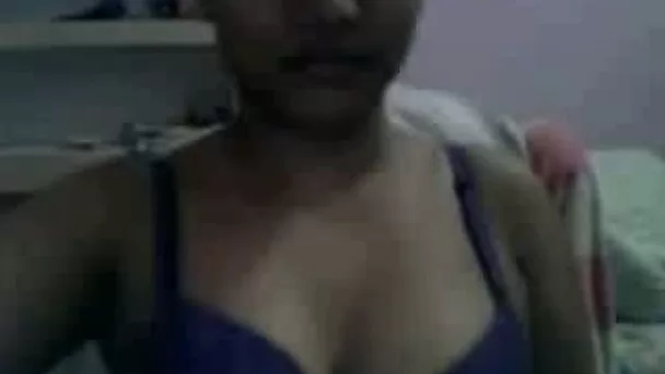 Sweet amateur dark skin Indian teen babe on webcam