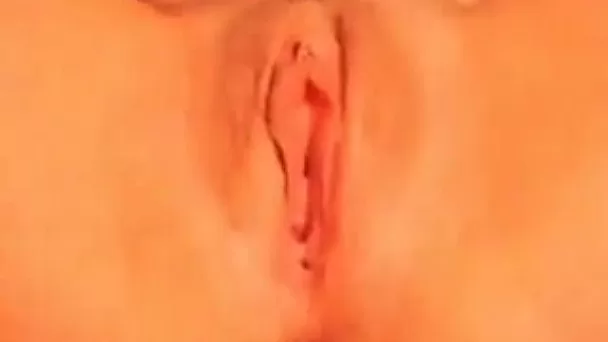 I stuff my cunny with dildo and vibrator to reach orgasm