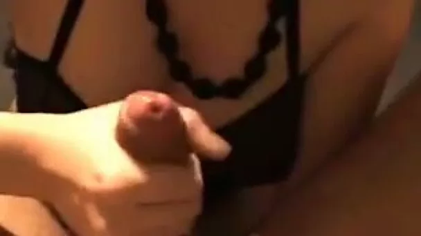 Juicy jugged MILF giving me head in amateur video