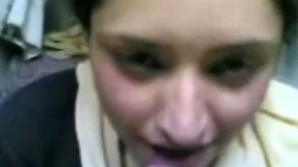 29 yo Arab secretary loves blowing and fucking after a hard working day