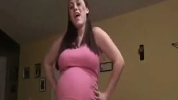 Long haired slutty dark haired webcam preggo exposed me her swollen belly