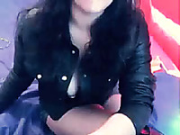 Lewd dark haired alone web cam whore was posing in her jacket