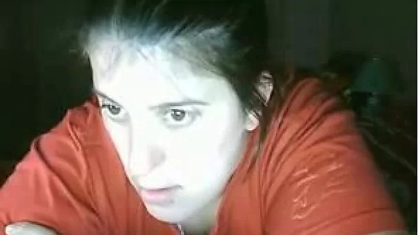 Not pretty but rich breasted webcam nympho exposed me her boobies