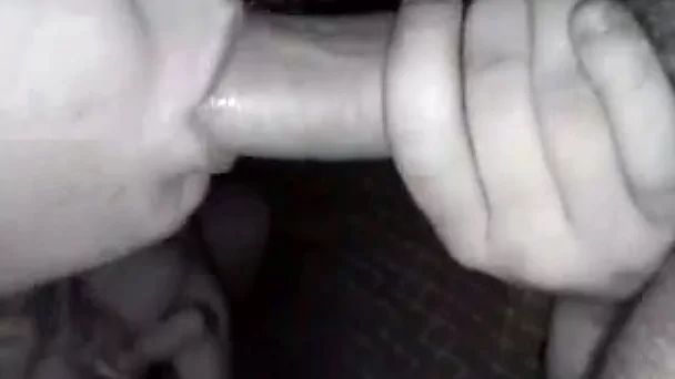 Brunette with a bit weird looking big boobies gives a nice head