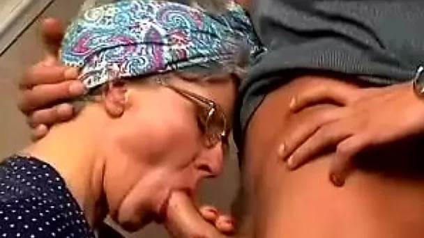 Old and horny elegant white woman gets on her knees to suck dick