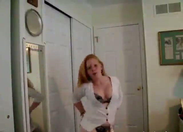 Skanky Redhead Gives Amateur Striptease Show On The Webcam