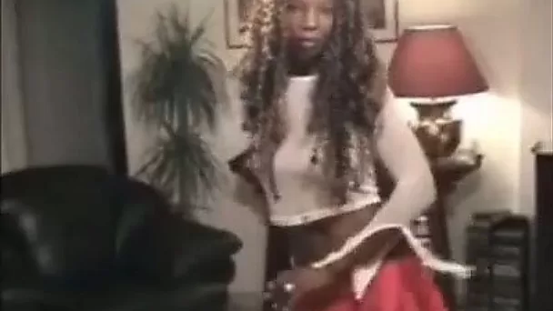 Classic ebony ghetto chick stripteasing on the cam