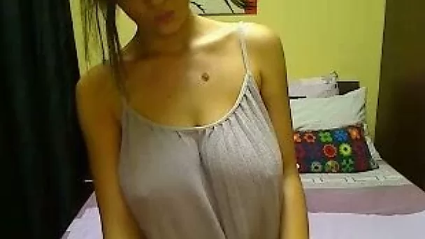 Oiled bright and bosomy webcam sexpot was ready to demonstrate her twat