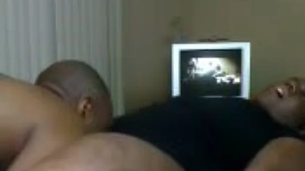 Immense black BBW gets her cunt tongue fucked