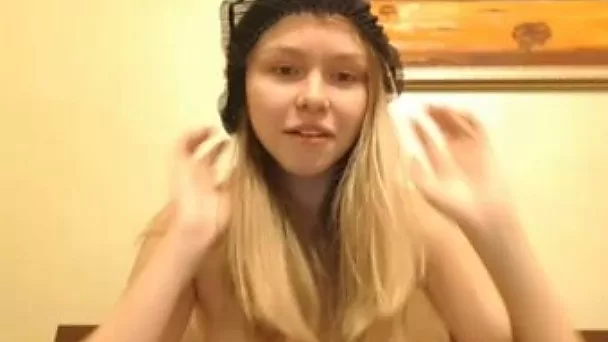 This sexy private dancer is fucking proud of her sexy slim body