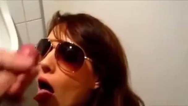Horny amateur bitch in sunglasses doesn't mind getting facial cumshot