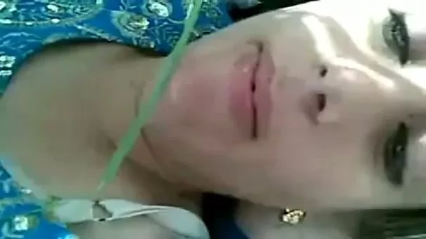 Kinky amateur chubby Pakistani wife is fucked missionary outdoors