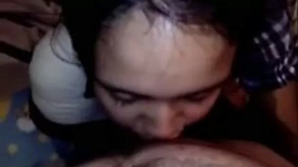 Amateur dark haired Mexican harlot was too greedily while sucking me